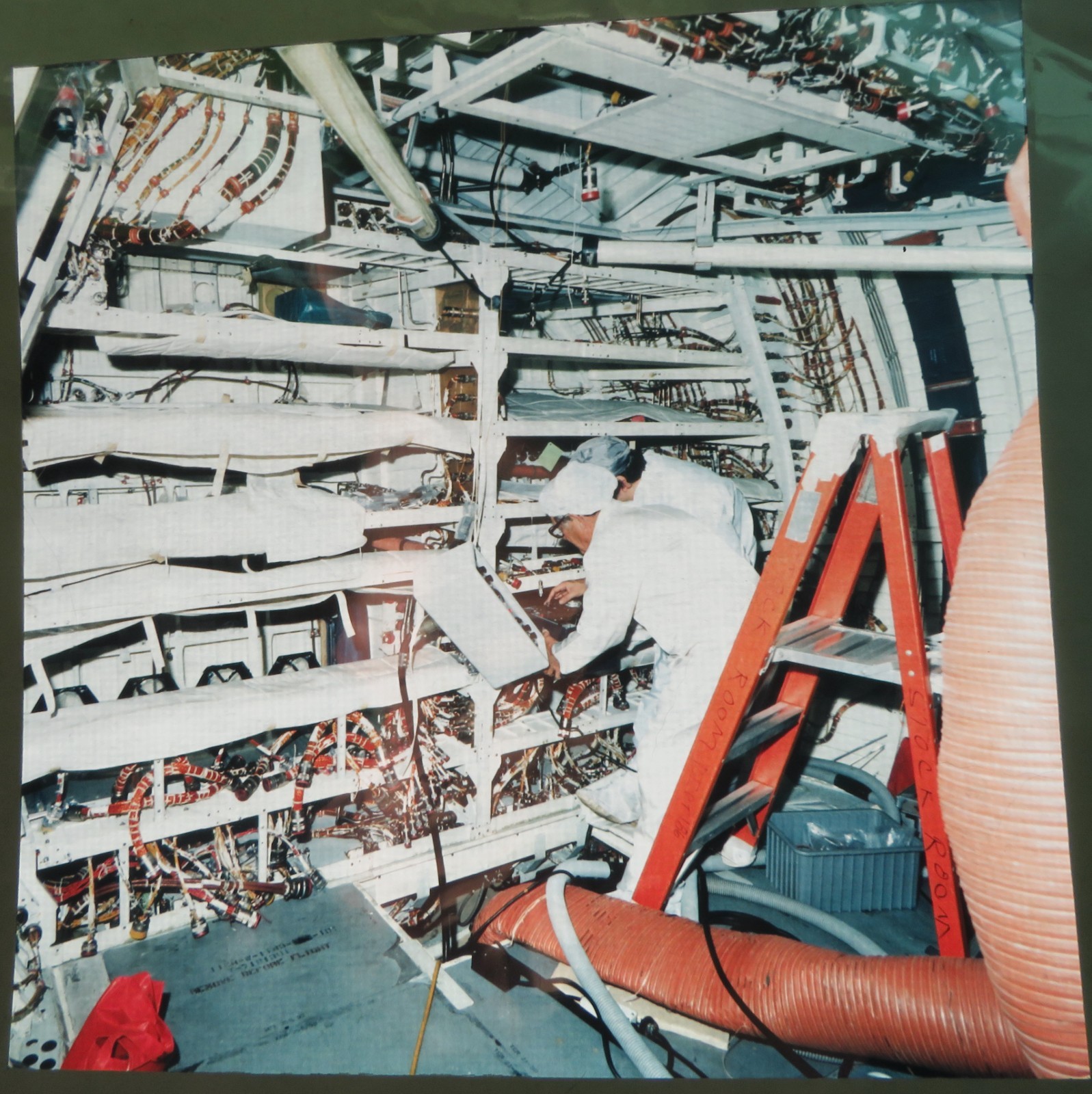 Photo Transparency Rockwell Int 8x10" Space Shuttle construction '80s NASA #2059