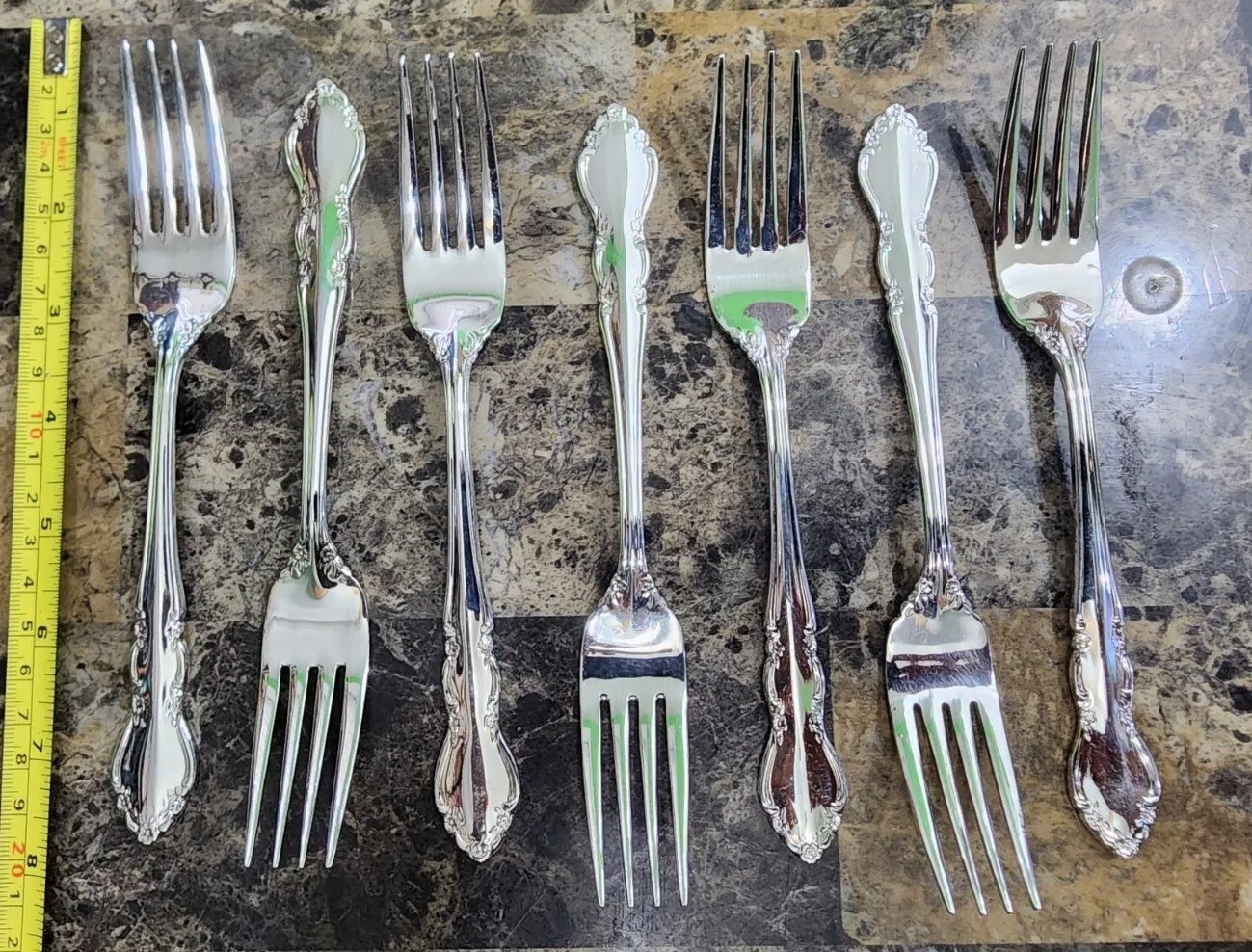 LOT OF 7 TOWLE SUPREME CUTLERY SILVERPLATED c1980- BARONESS PLACE FORKS 🍽