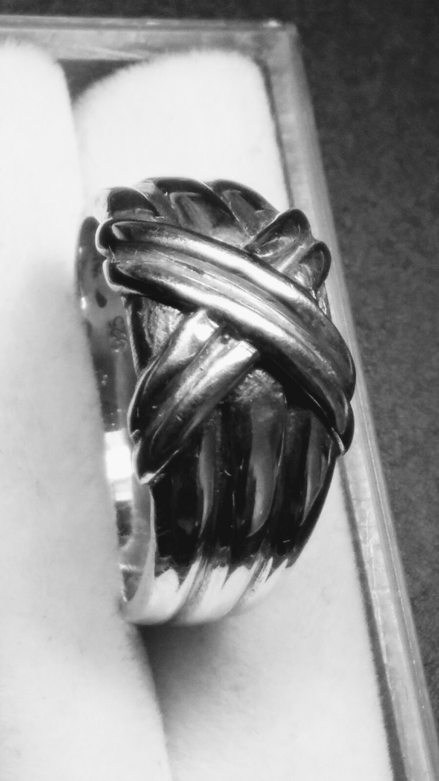CHARMING STERLING SILVER.925 RING SIZE 7.75-8.0 AND 9.25-9.5!