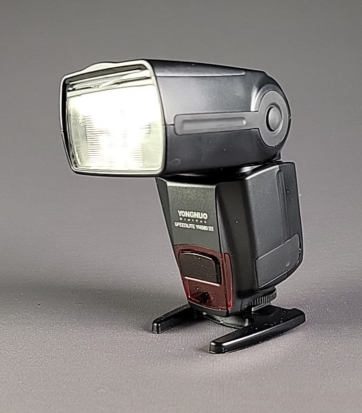 Yongnuo YN560-III Speedlight Wireless Flash- never used- this was a backup flash