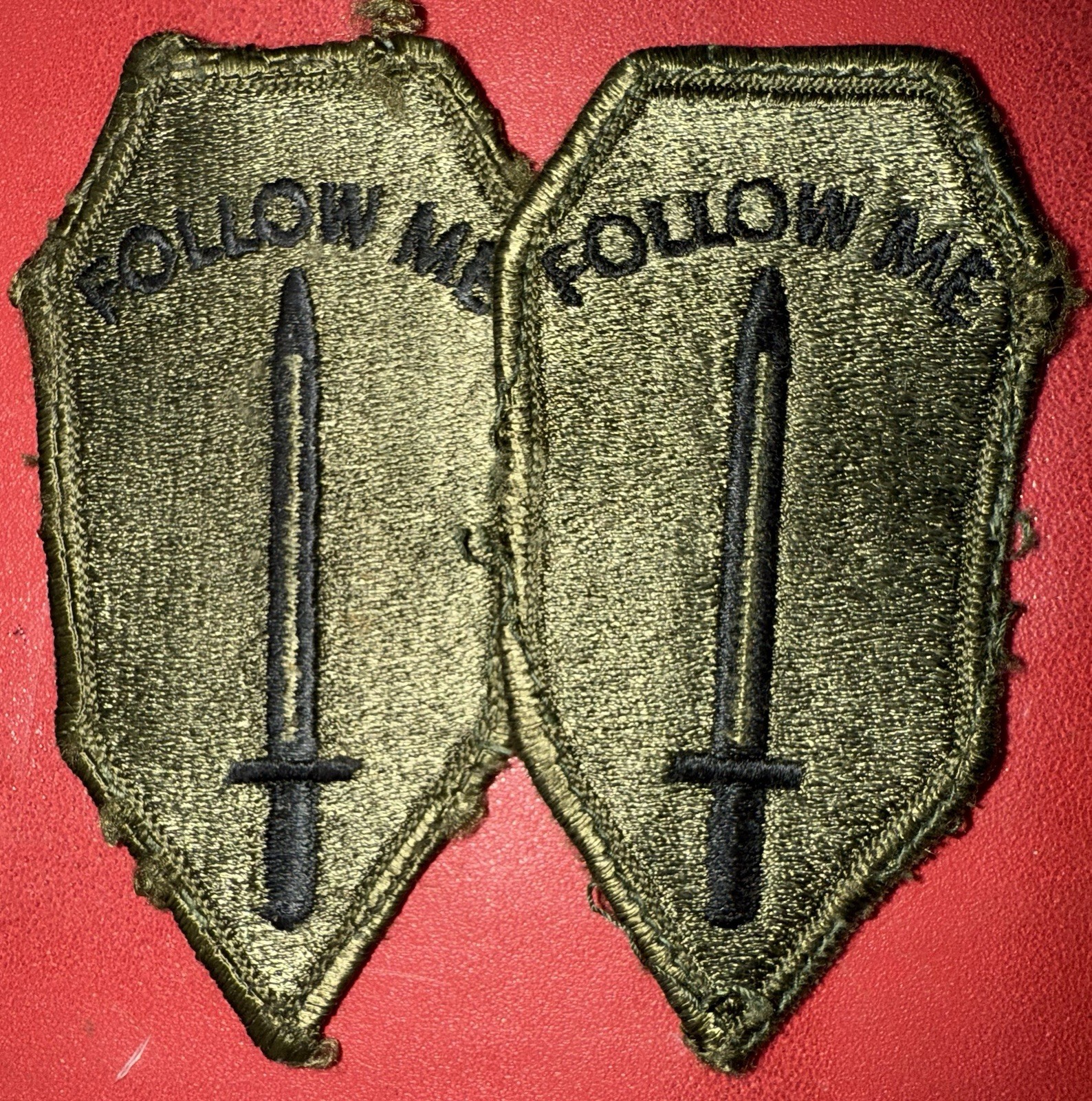 Vietnam War - 1980s Follow Me Infantry School Subdued SSI Patch (AQ)