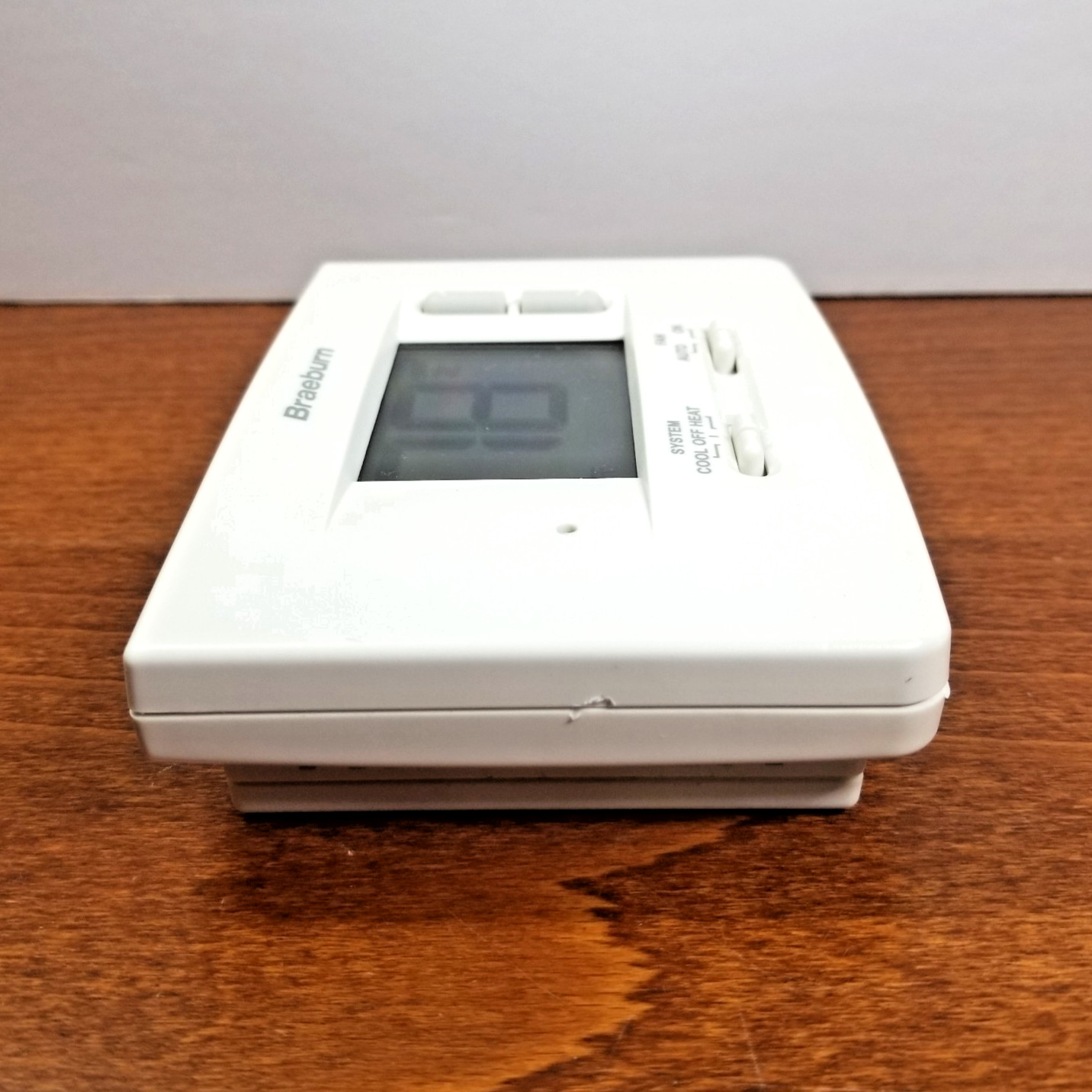 Braeburn 1020 Digital Non-Programmable Thermostat - White