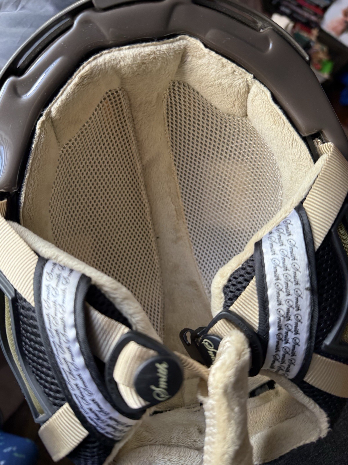 Smith Brown Medium Ski Helmet with Goggles