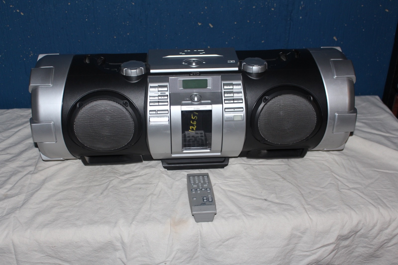 JVC Kaboom RV-NB50 Stereo Radio - Boombox With Remote