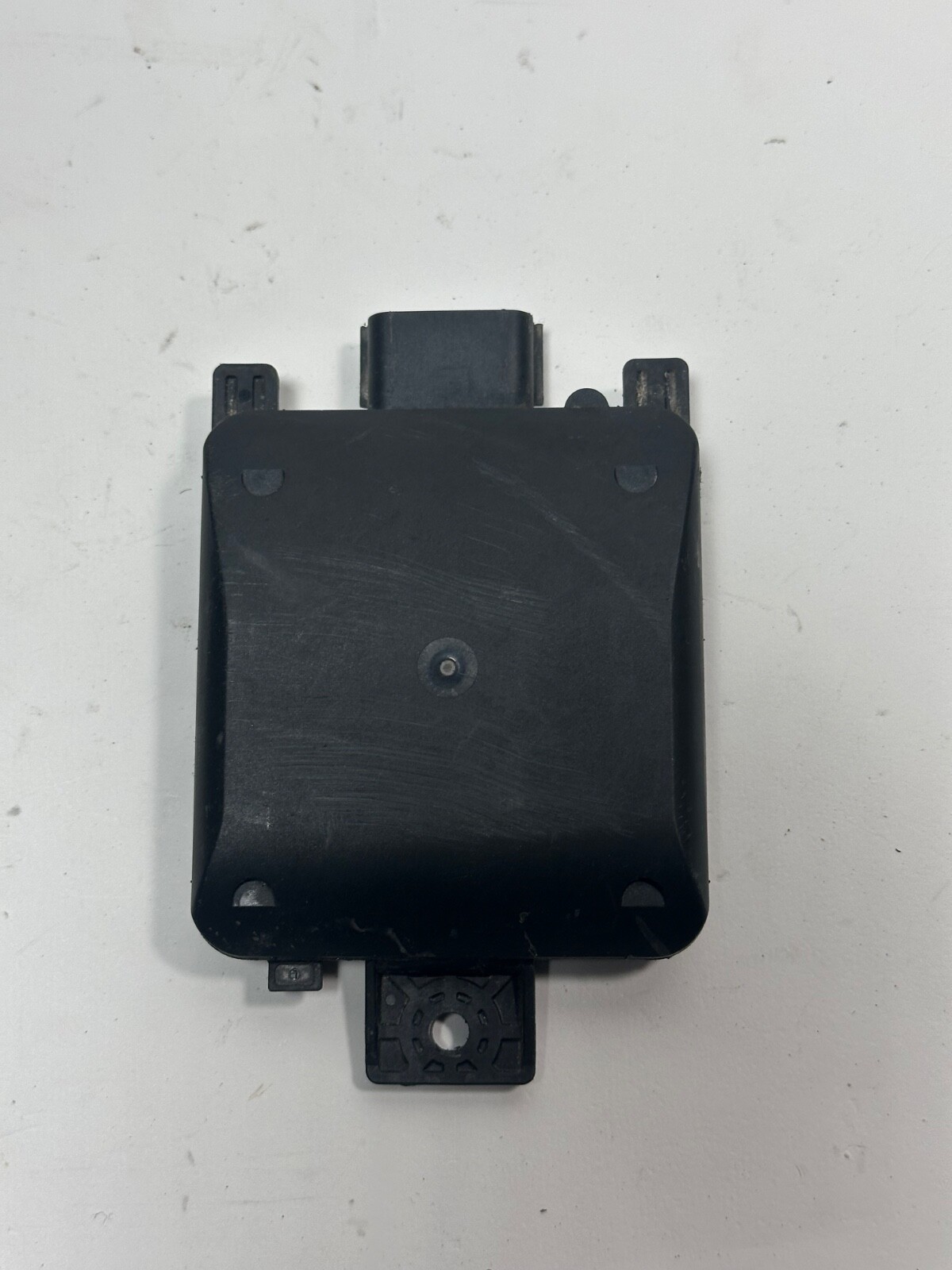 Cadillac Escalade Blind Spot Sensor Module OEM 84867903 TESTED