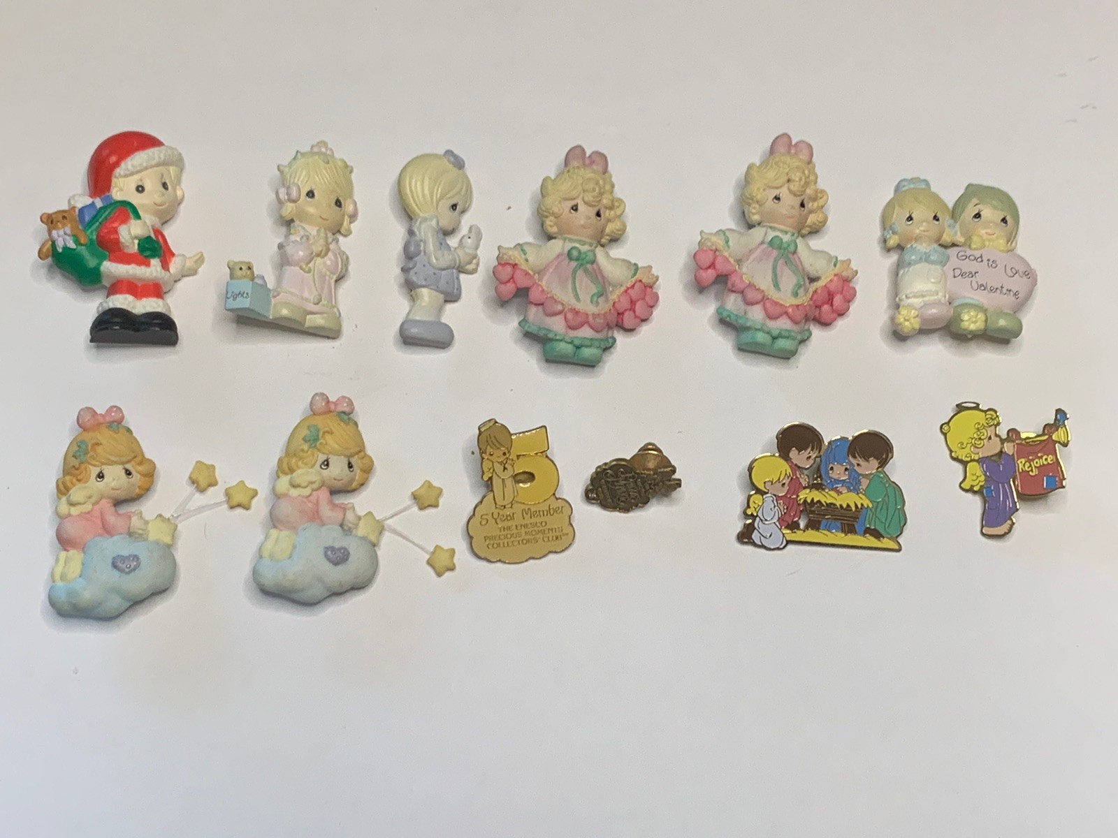LOT OF 8 ENESCO & METAL PRECIOUS MOMENTS BROOCH PINS WITH COLLECTORS PINS