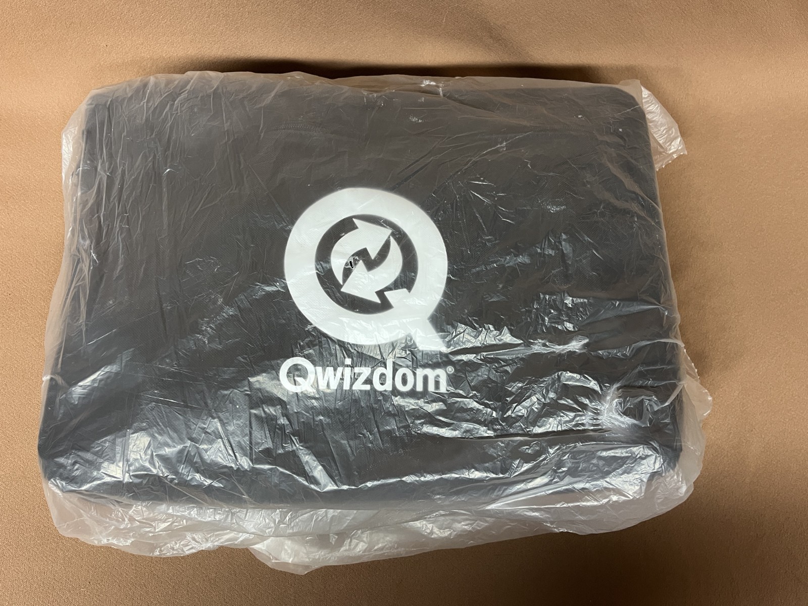 Quizdom Q2 - New Untouched