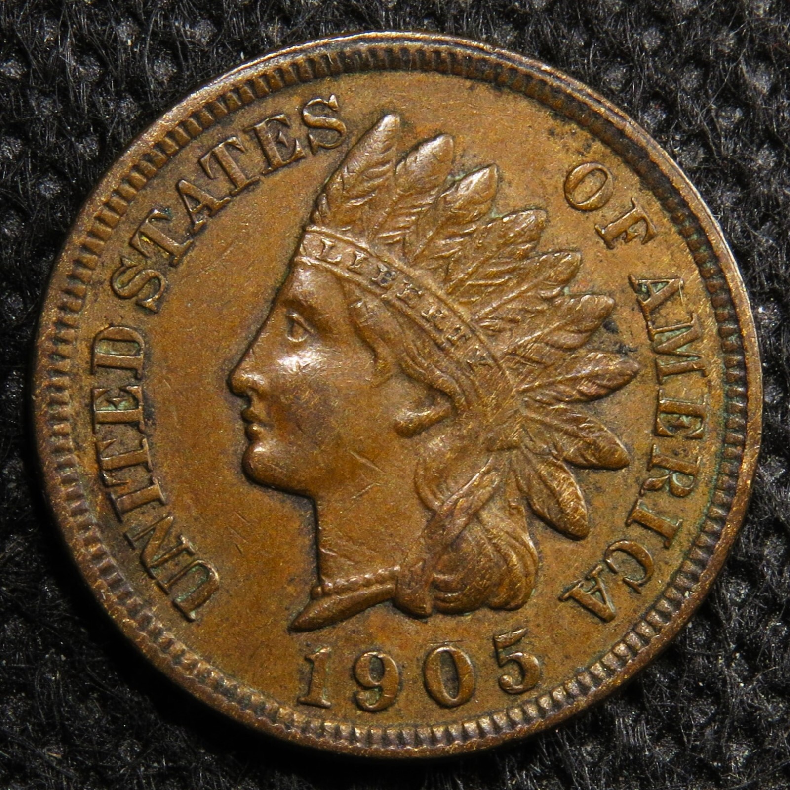 Almost Uncirculated 1905 Indian Head Cent showing full diamonds!