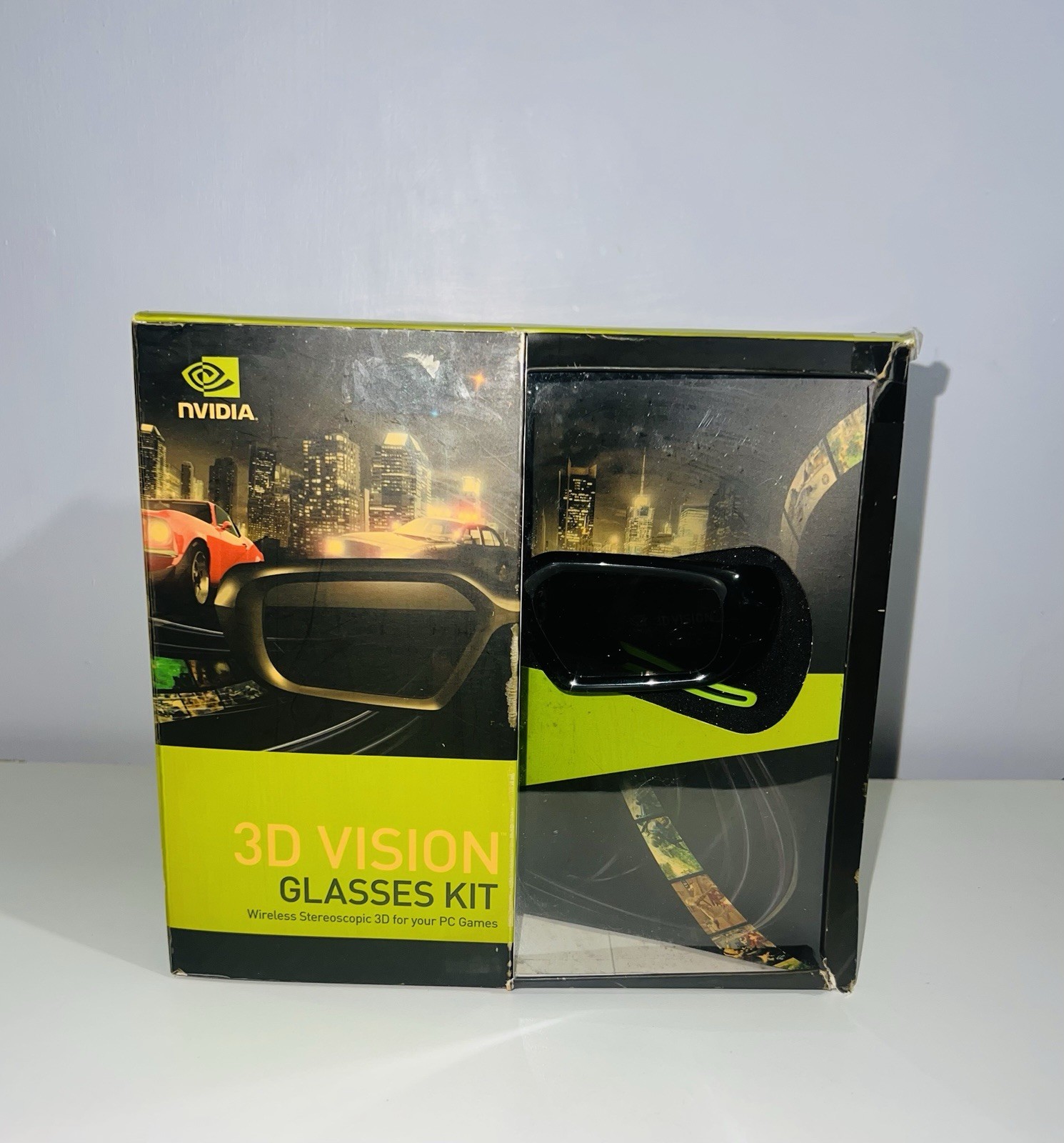 NVIDIA 3D Vision Wireless Active 3D Retro set Glasses full Kit with Emitter
