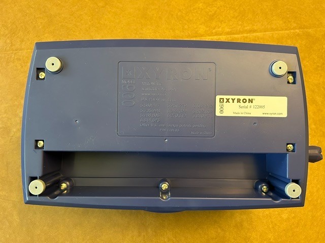 XYRON Model 900 Laminator - USED