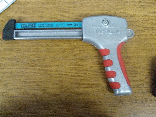 Mac Tools Hacksaw Spring Loaded Graduated mm and Inch B483