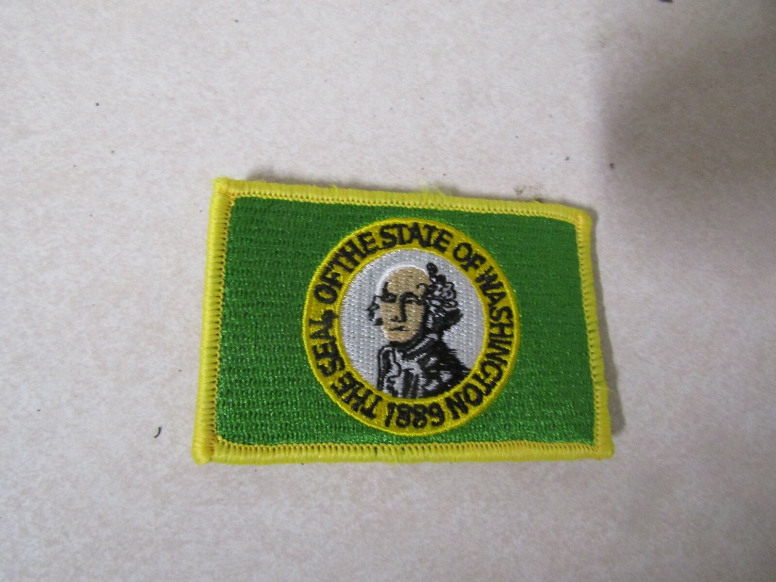 PATCH HOOK & LOOP SEAL OF THE STATE OF WASHINGTON LIGHT GREEN YELLOW BORDER