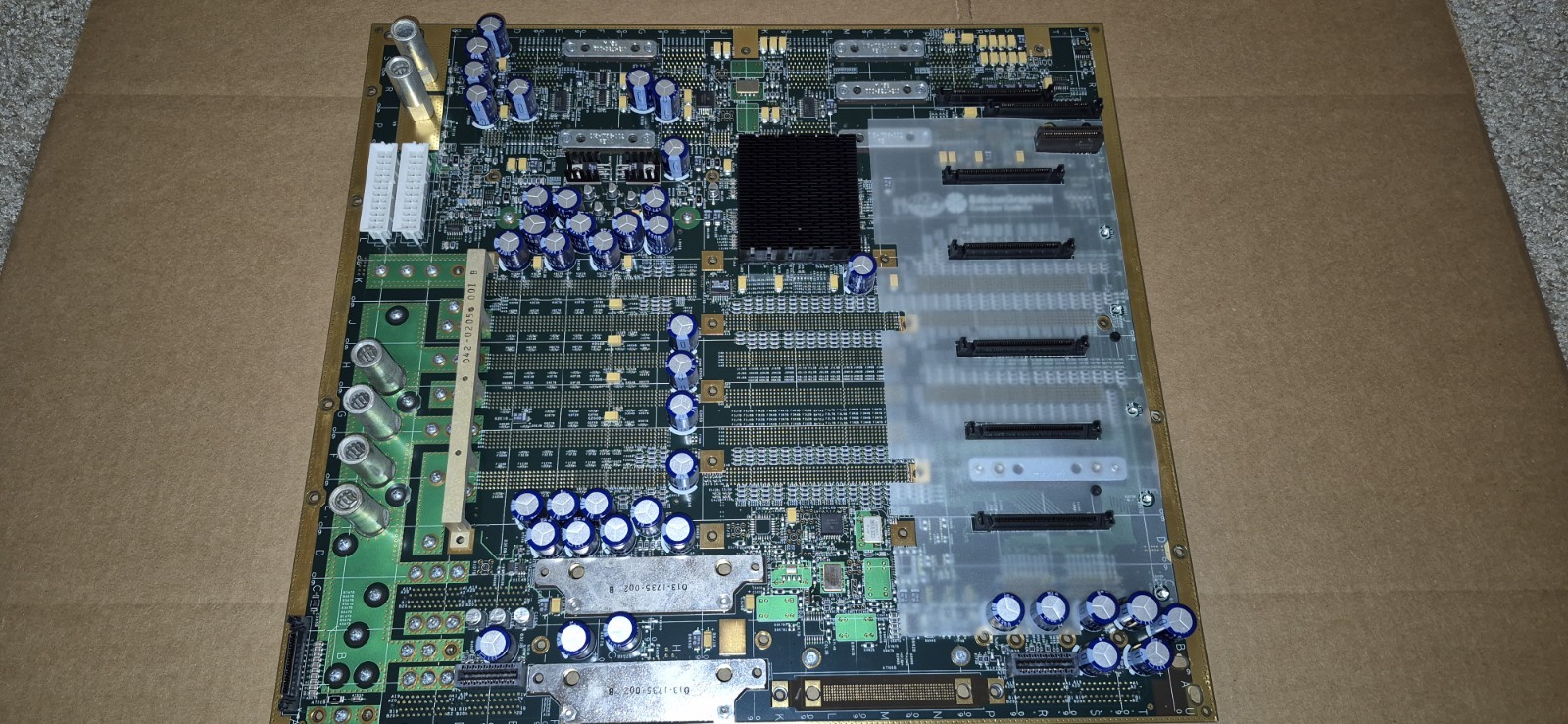 SGI SILICON GRAPHICS ONYX2 DESKSIDE KEGO MIDPLANE BOARD 030-1066-002 ,UNTESTED