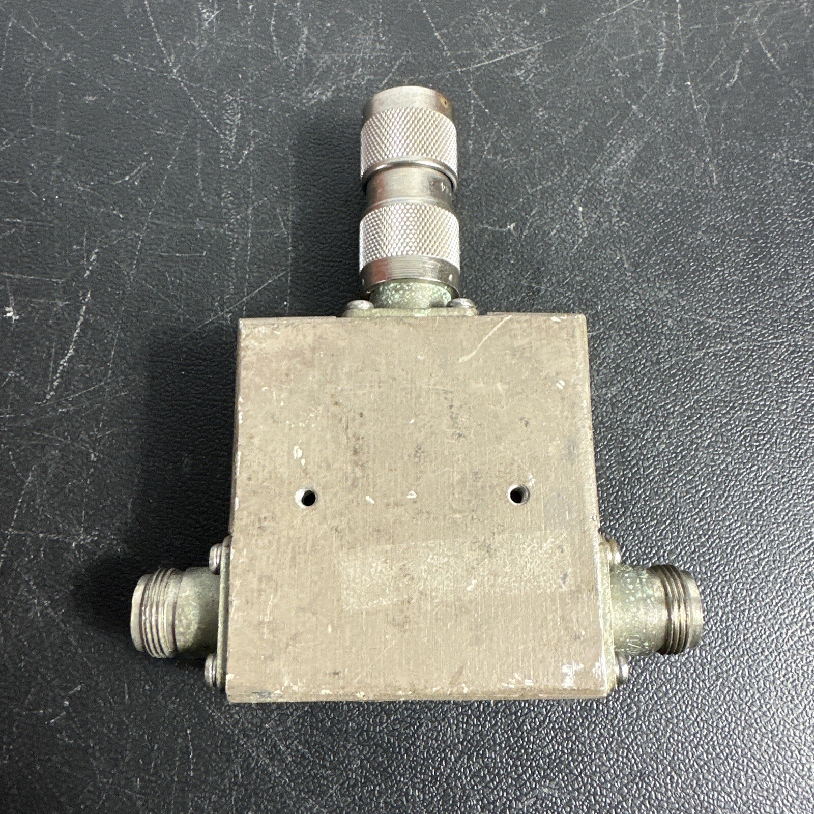 Decibel Products DB4348. 850-870 MHz