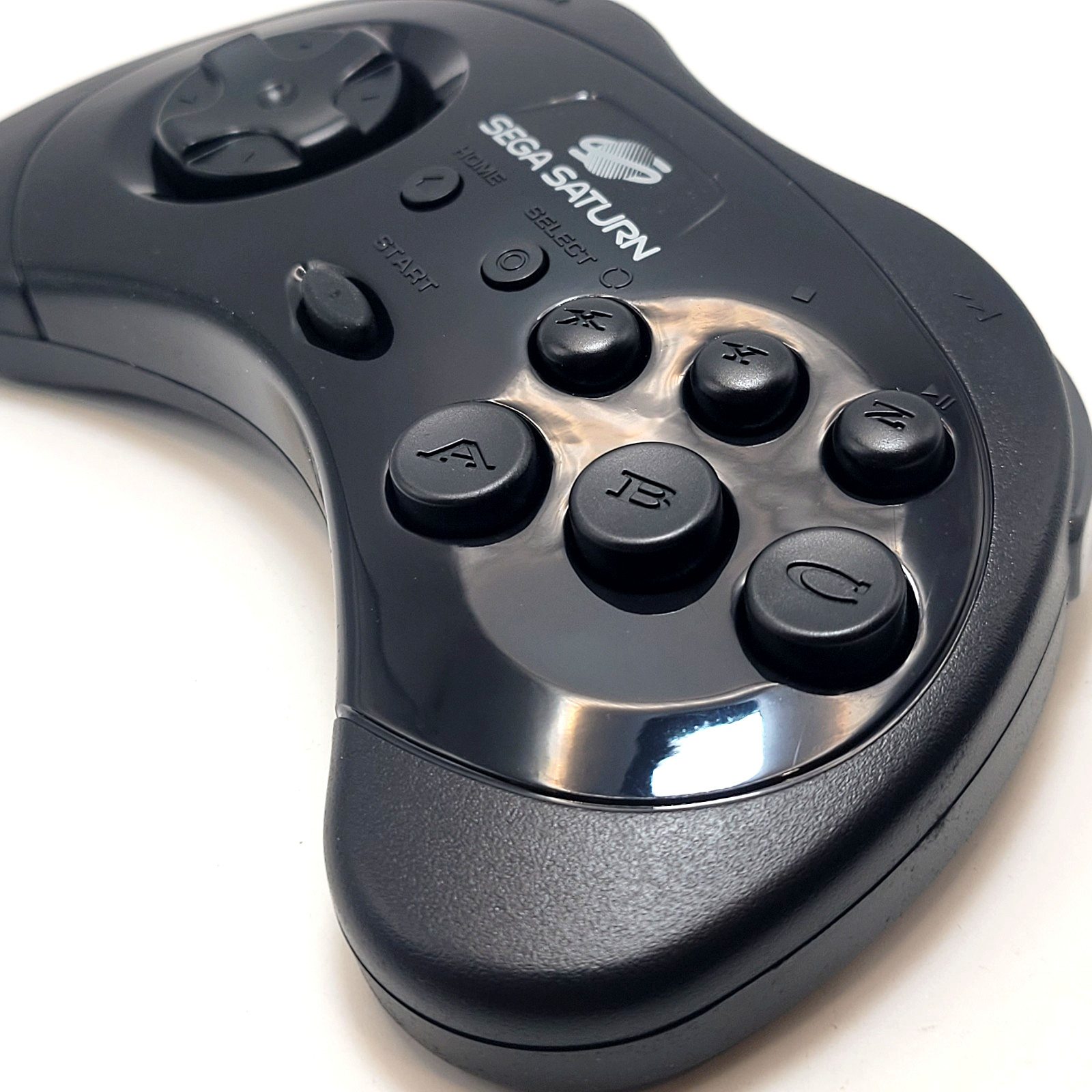 Retro-Bit 2.4GHz V2 Wireless Controller 8-Button Sega Saturn, Genesis Mini Black