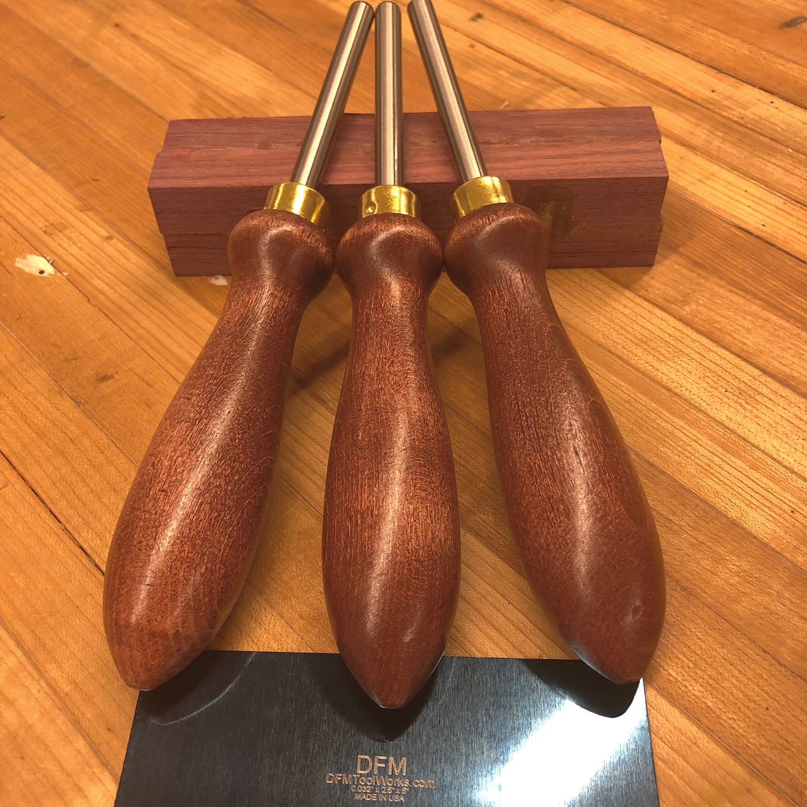 Cabinet Scraper Burnisher Tool - with Hard Maple Handle and Super Hard High Spee