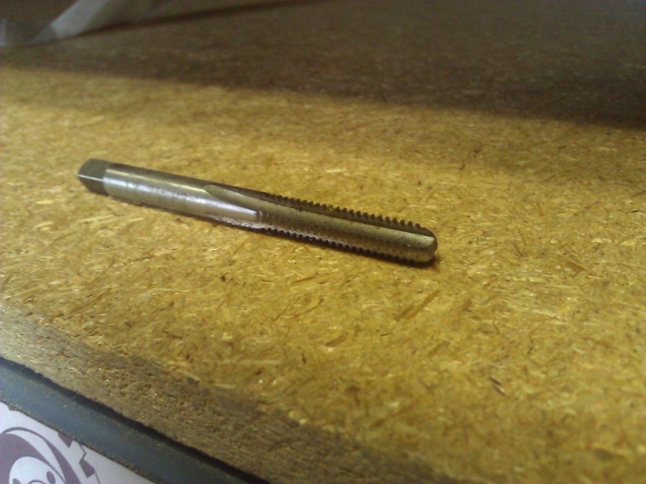 12-24 GH3 4 FLUTE HIGH SPEED STEEL BOTTOM TAP