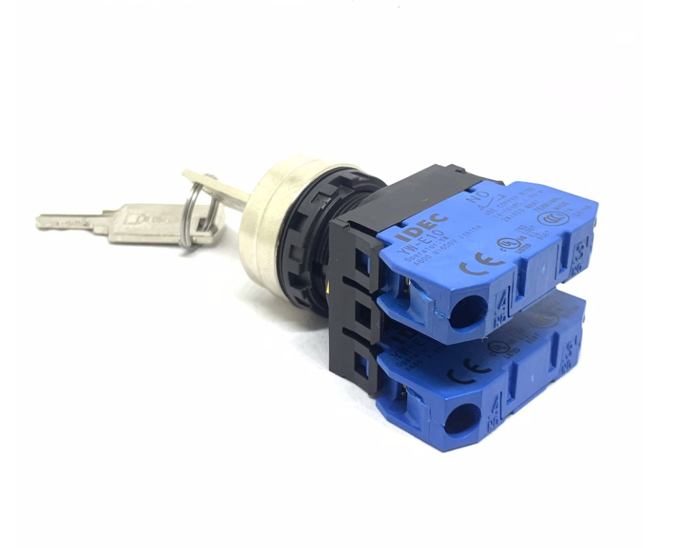 1PC New IDEC Key switch YW4K-2AE02 2NC #LL
