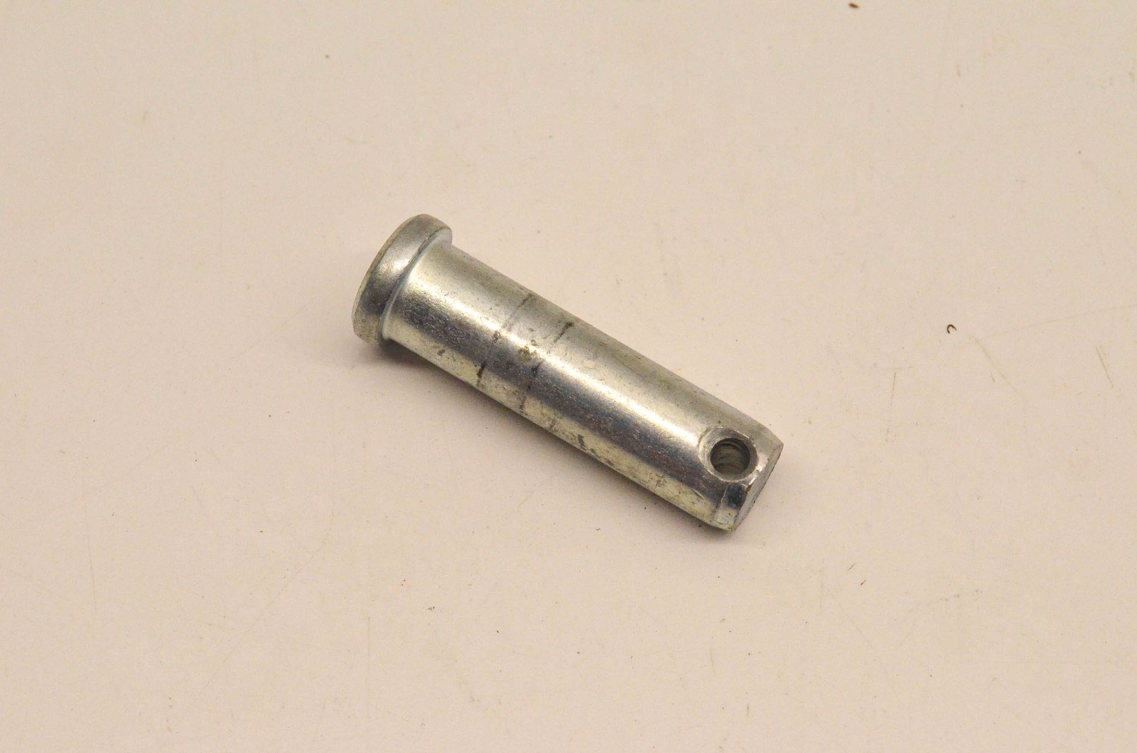 Mack 25098064 Clevis Pin NOS