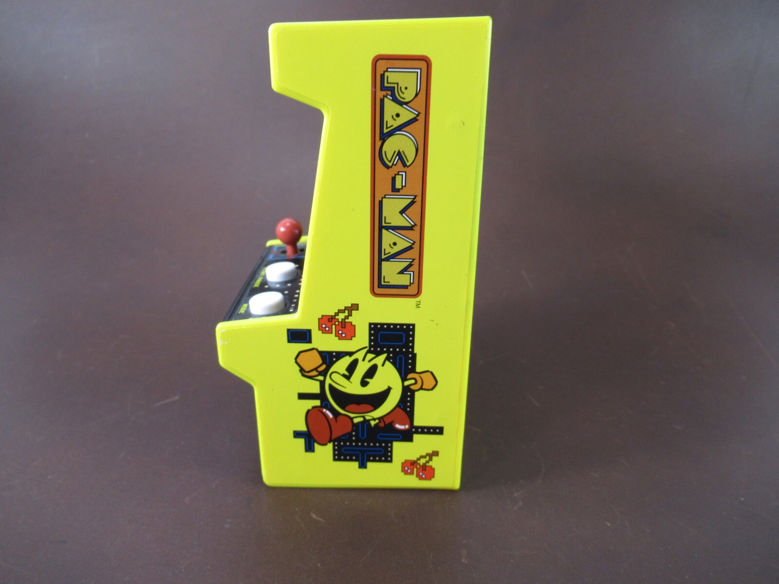 Tiny Arcade Pac-Man Miniature Game Multicolor - Item Number 09562, (R FD)