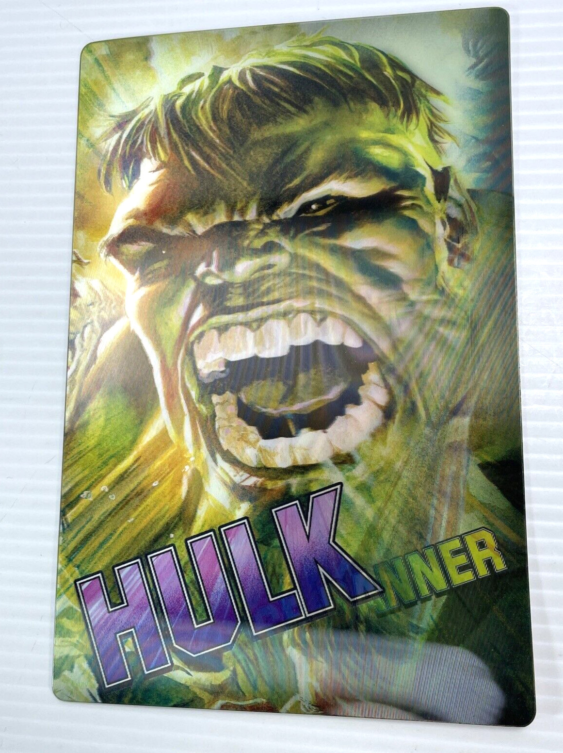 Loot Crate Exclusive - Hulk Lenticular Print - Colossal June 2018 3D view