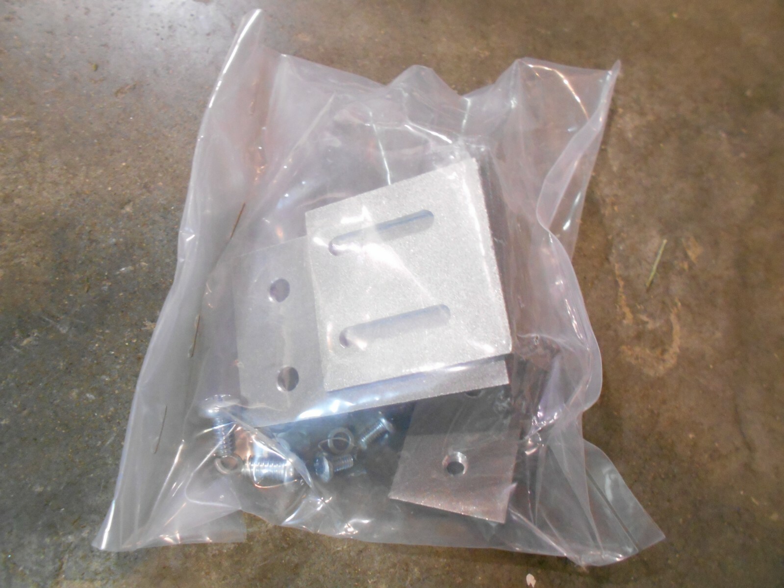 Sneeze GuardEZ Clamp on Brackets (160-E3)