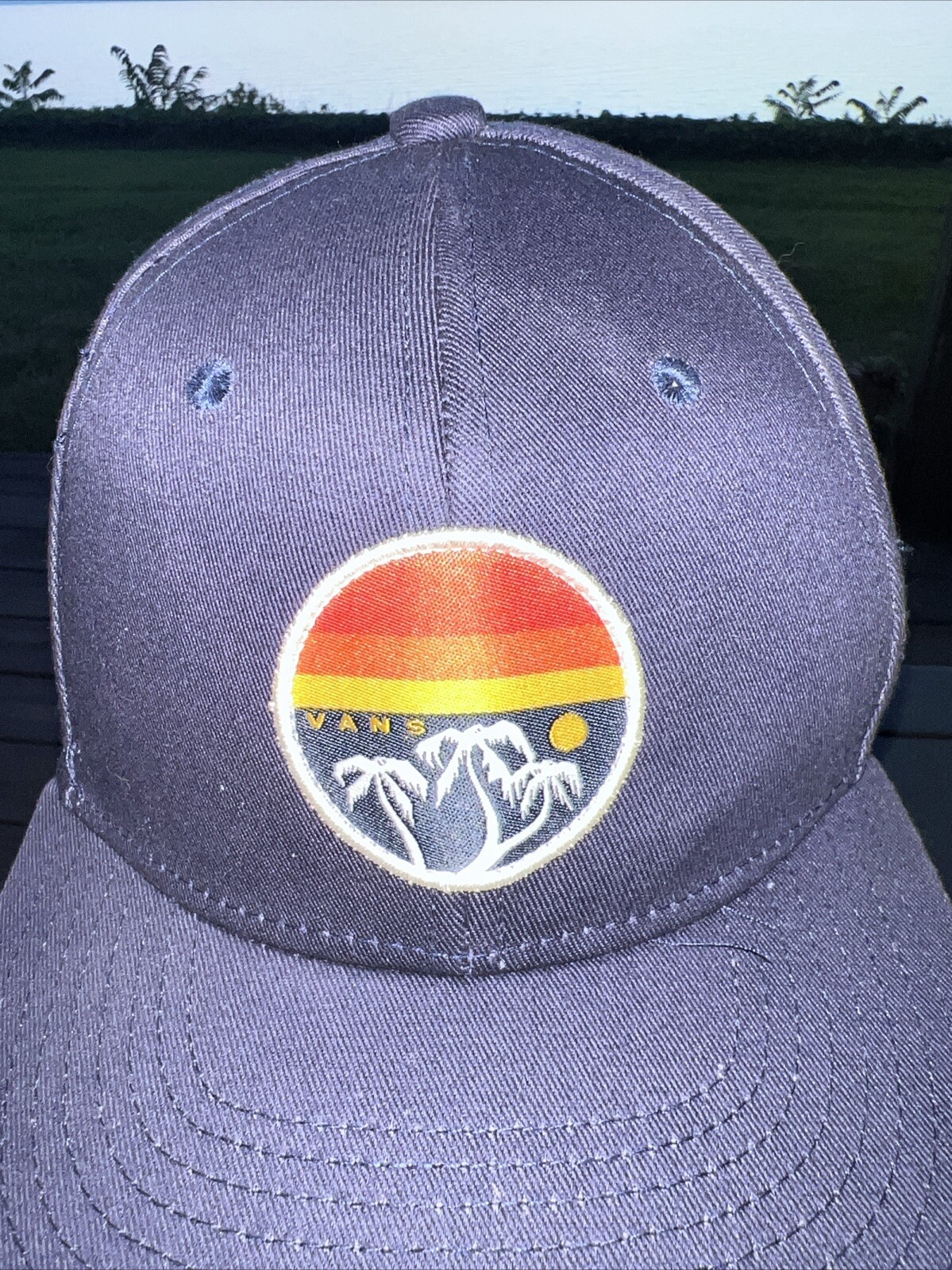 Vans Off The Wall Palm Tree/Sunset Patch on Hat Cap thats Navy Snapback EUC