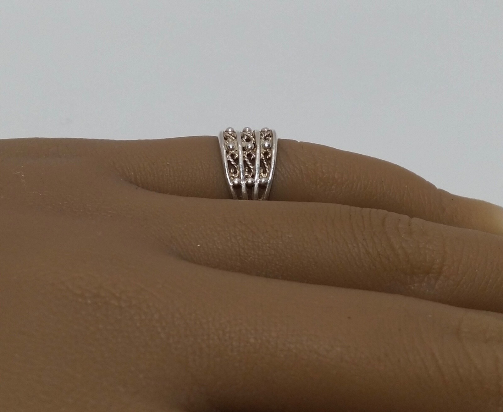 Sterling Silver 925 Adjustable Beaded Accent Toe Ring