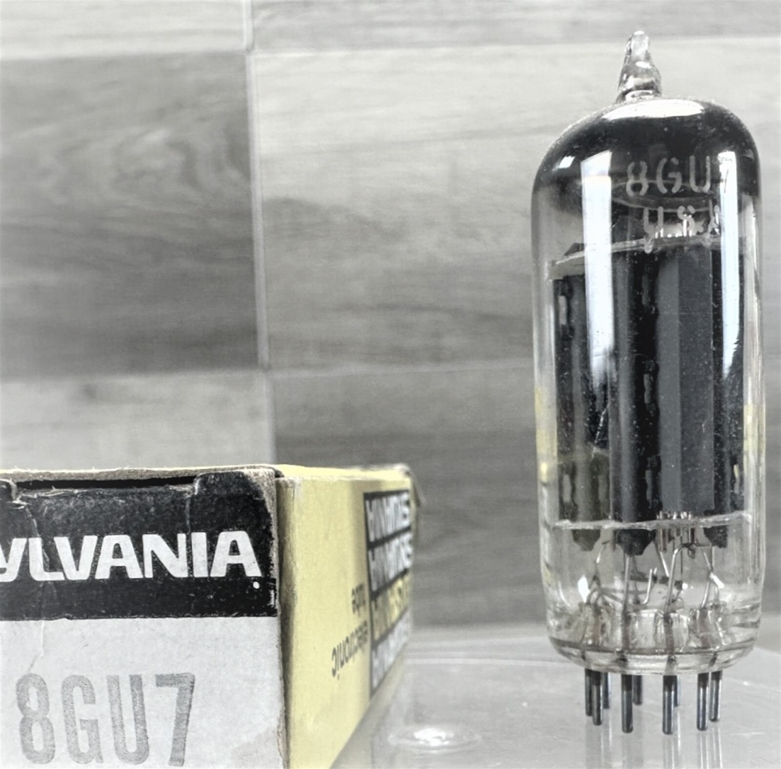 8GU7 TUBE SYLVANIA USED TESTED & BOXED VINTAGE COMMERCIAL SURPLUS