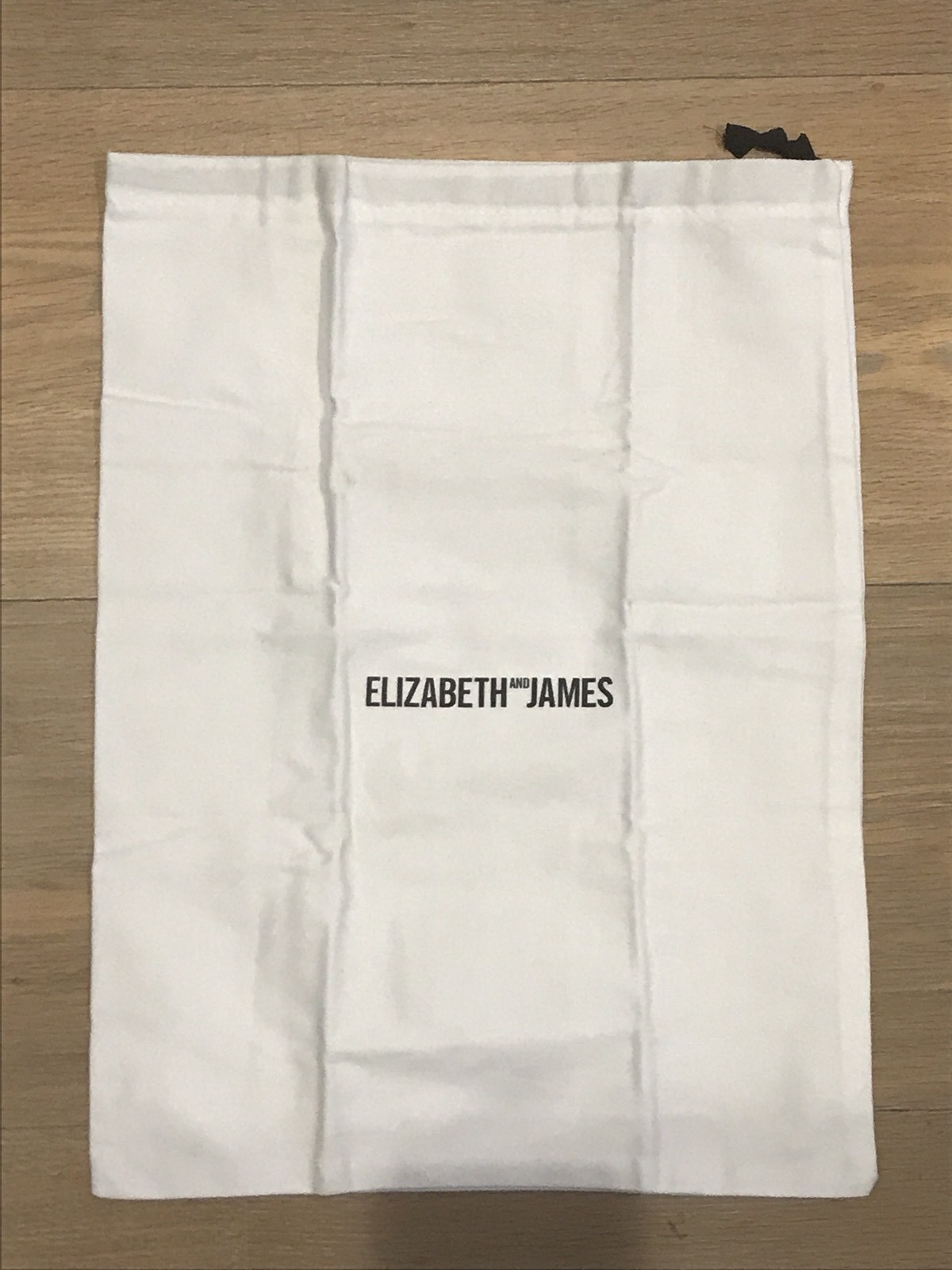 Elizabeth And James White Cotton Drawstring Dust Cover Storage Bag 11" X 14"