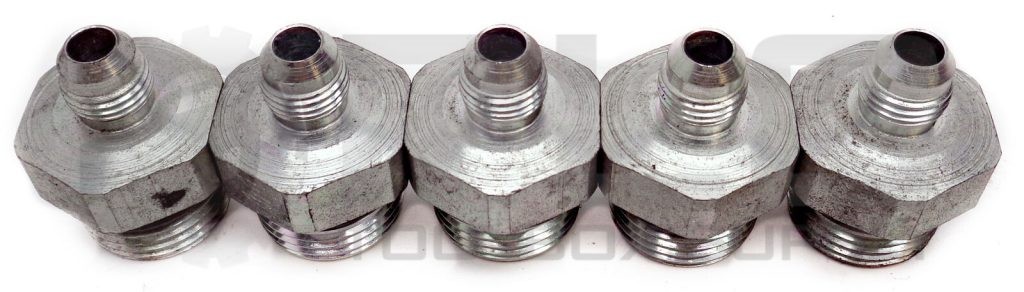 LOT OF 5 NEW 1/2" OD 1/4" ID MALE TAPER, 1" OD 1/4" ID MALE STRAIGHT FITTING