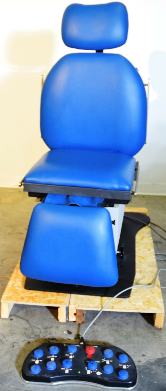 Martin C1S4 Chair-A-Table C1S1 Power Exam Chair & Table 1000lbs weight Capacity
