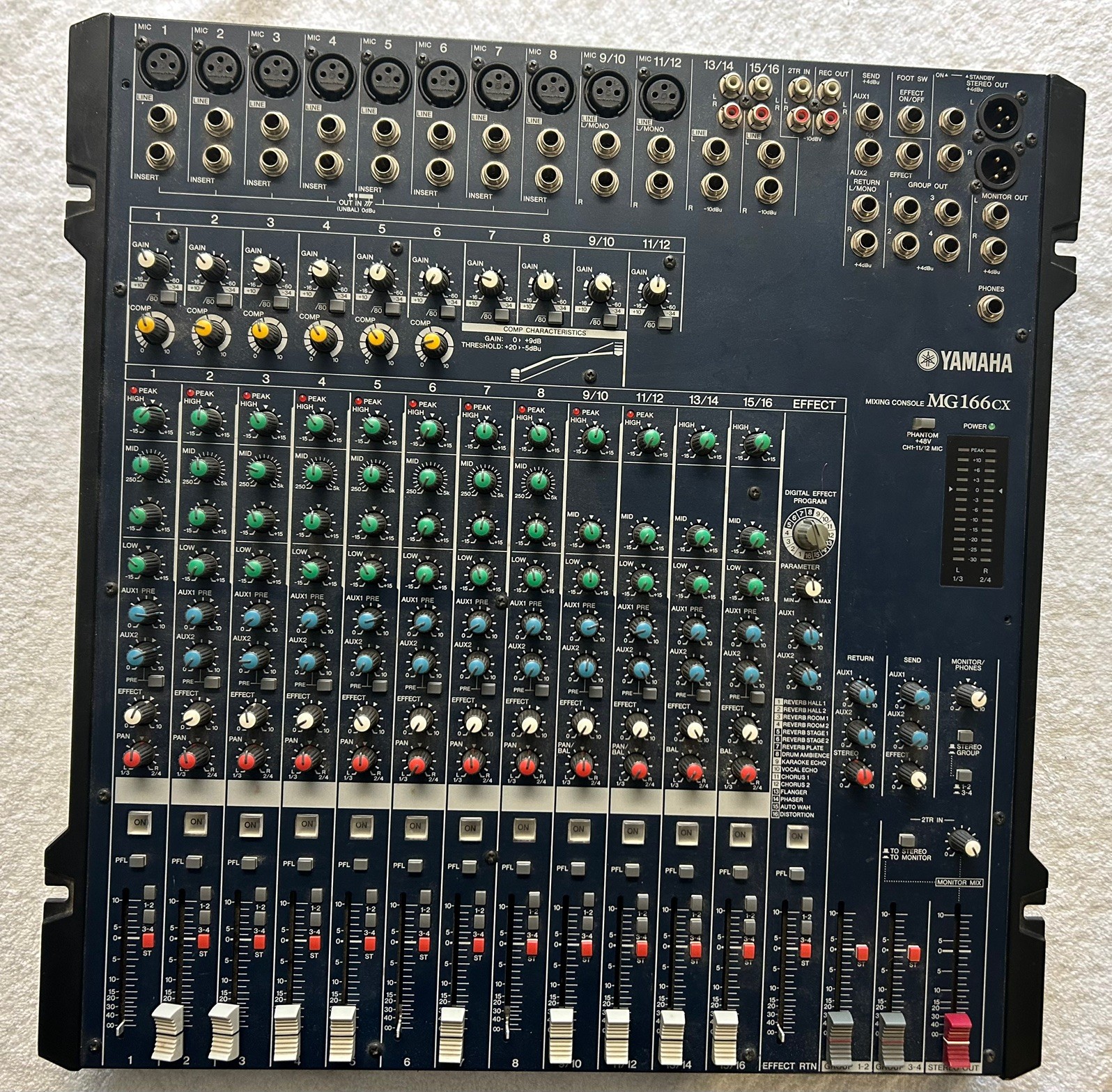 Yamaha MG166CX 16-Channel, 6-Bus Analog Mixer CG01WAU