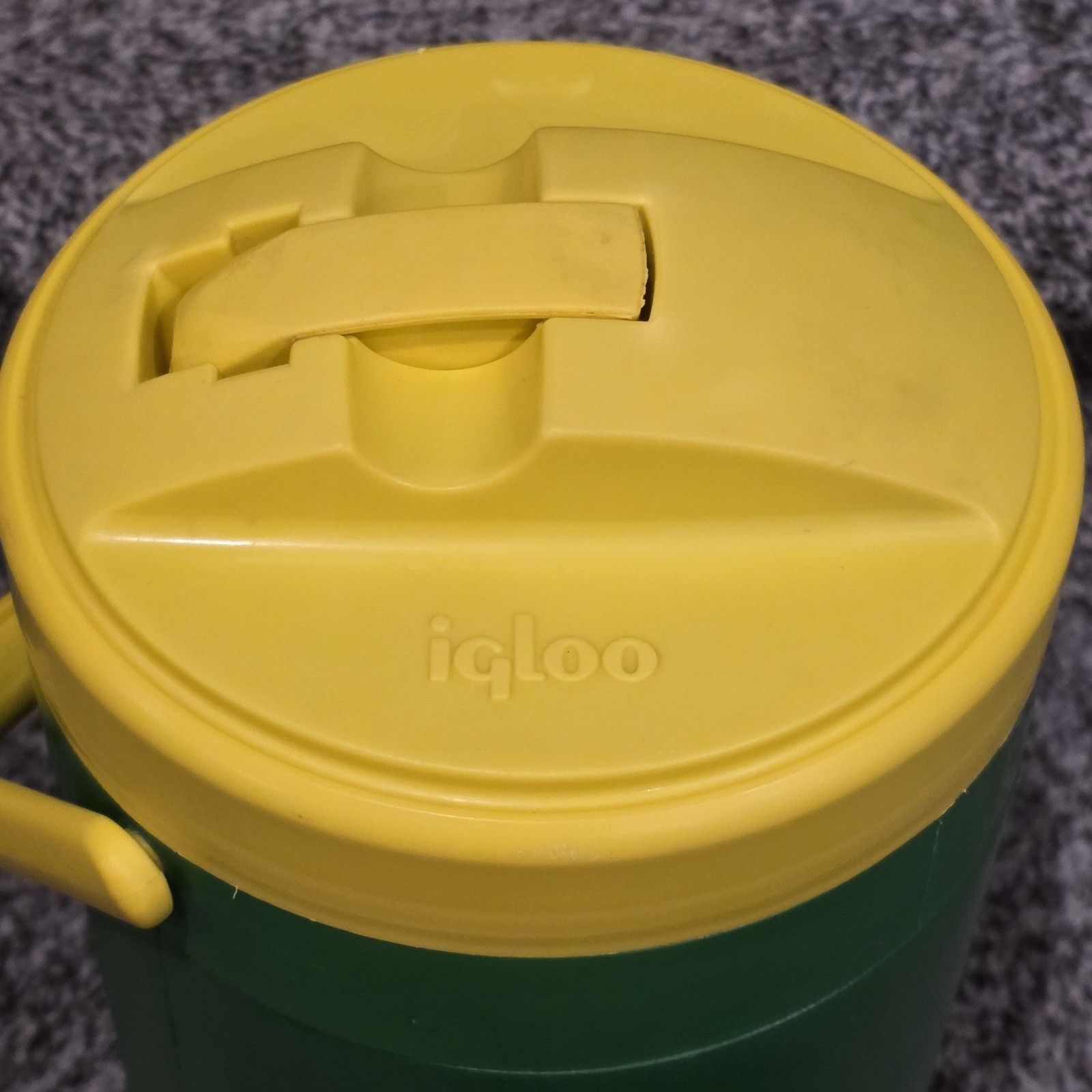 Vintage Igloo John Deere Water Jug 🔥