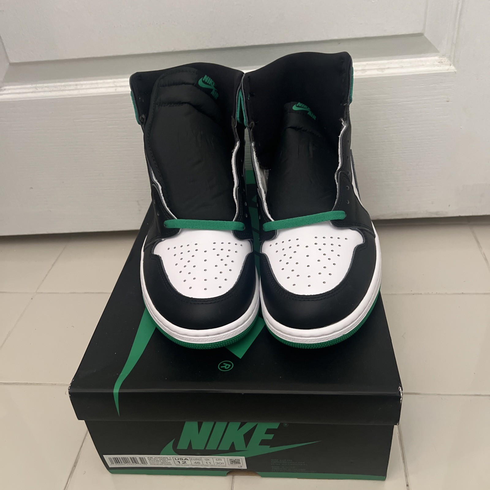 Jordan 1 High OG "Lucky Green"