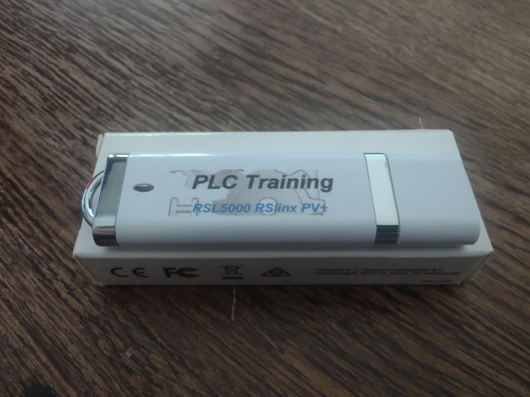 PLC Training (RSL5000, RSL500, RSLinx and FactoryTalkView) all on memory stick
