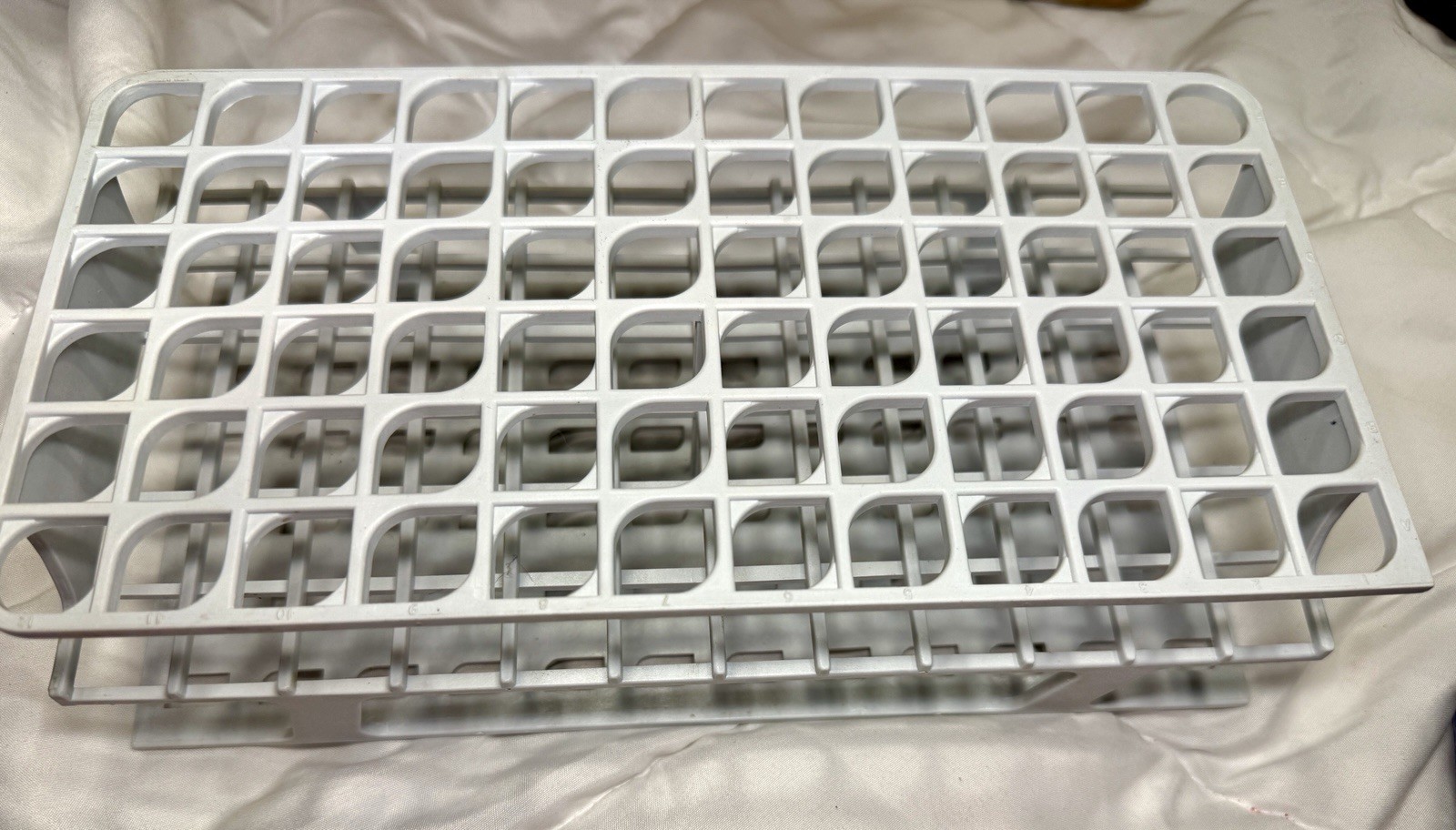 Heathrow Scientific OneRack Full Size Tube Rack for certrifuge HS27512A; 7 racks