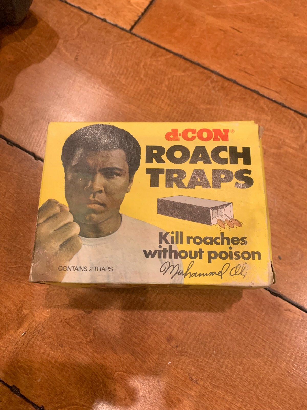 1978  Muhammad Ali "Un-Used" d-Con ROACH TRAPS VINTAGE RARE