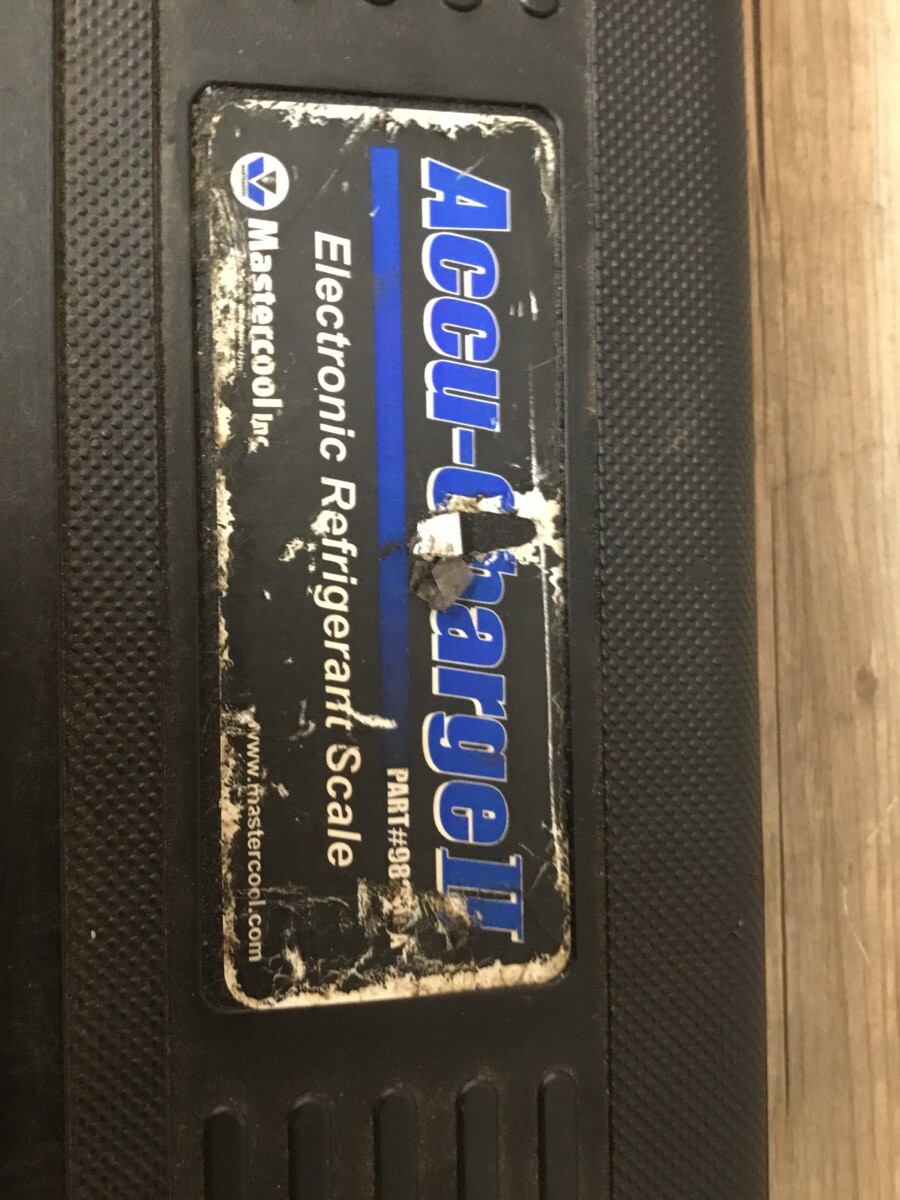ACCU CHARGE (PSN037140)