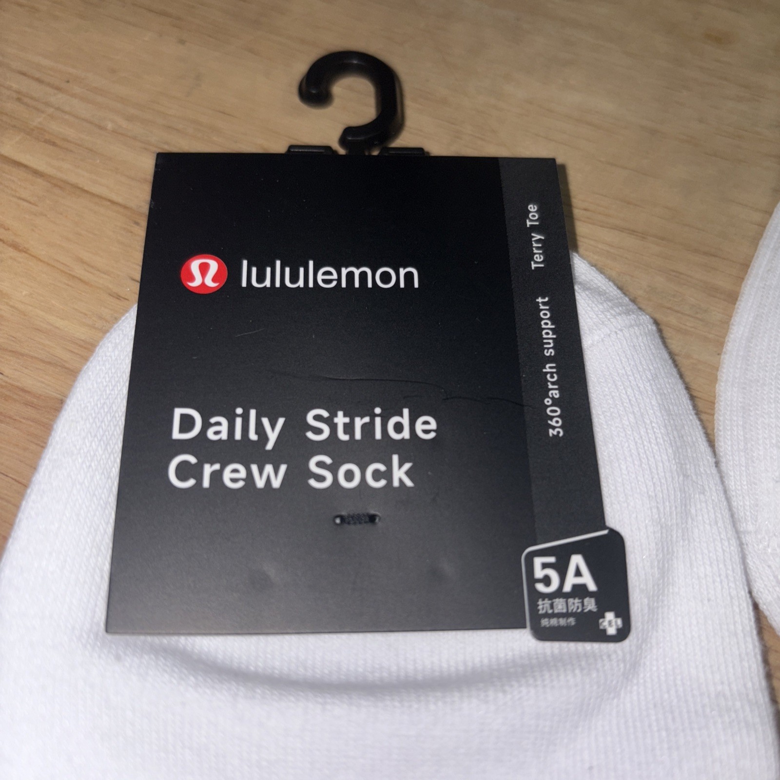 Lululemon Men Daily Stride Crew Ankle Socks 2 Pair White