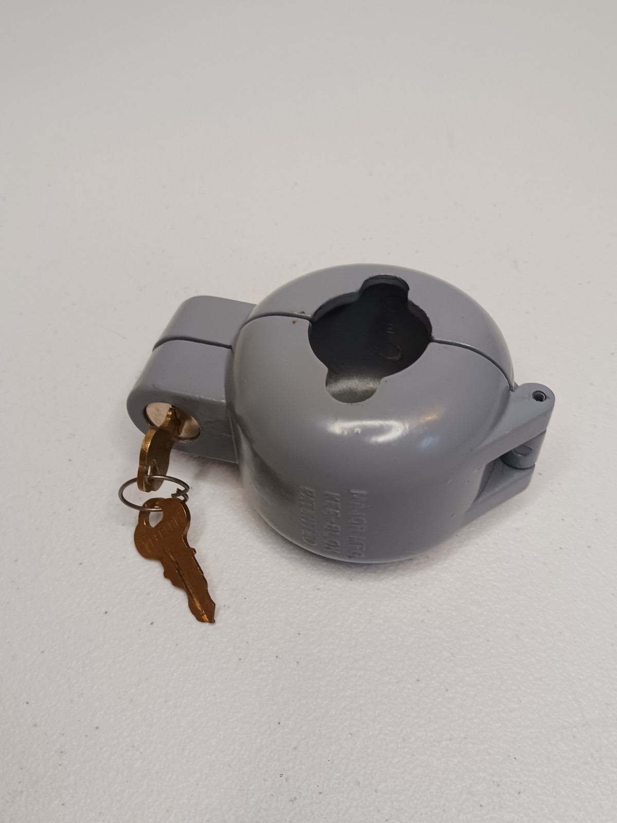 Major A100 KEE-BLOK Multi Purpose Lock with Keys - For Door Knobs