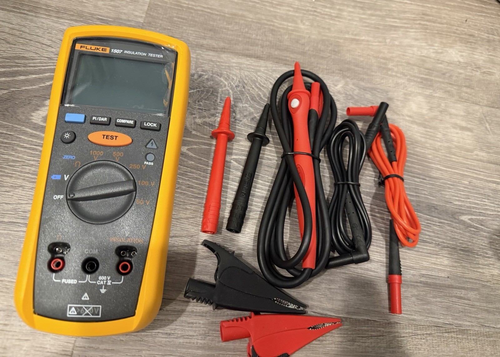 Fluke 1507 Insulation Resistance Tester with Soft Case.*New -No Box*