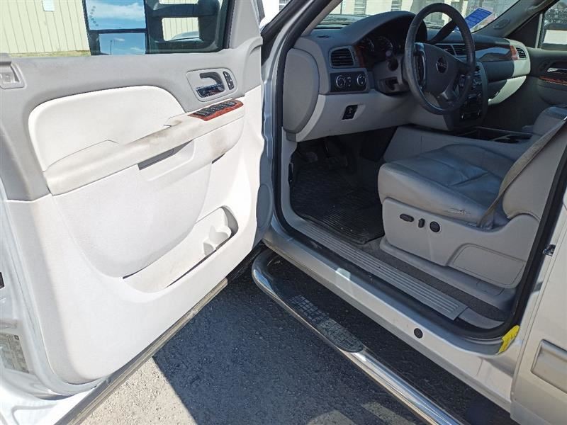 Front Passenger Right Spindle/Knuckle from 2012 GMC Sierra 3500 9889999