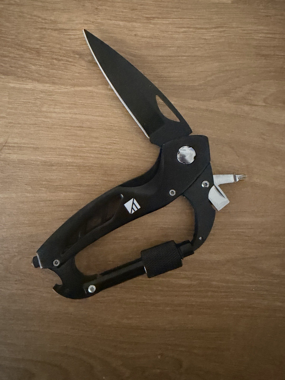 Dark Energy Carabiner Pro