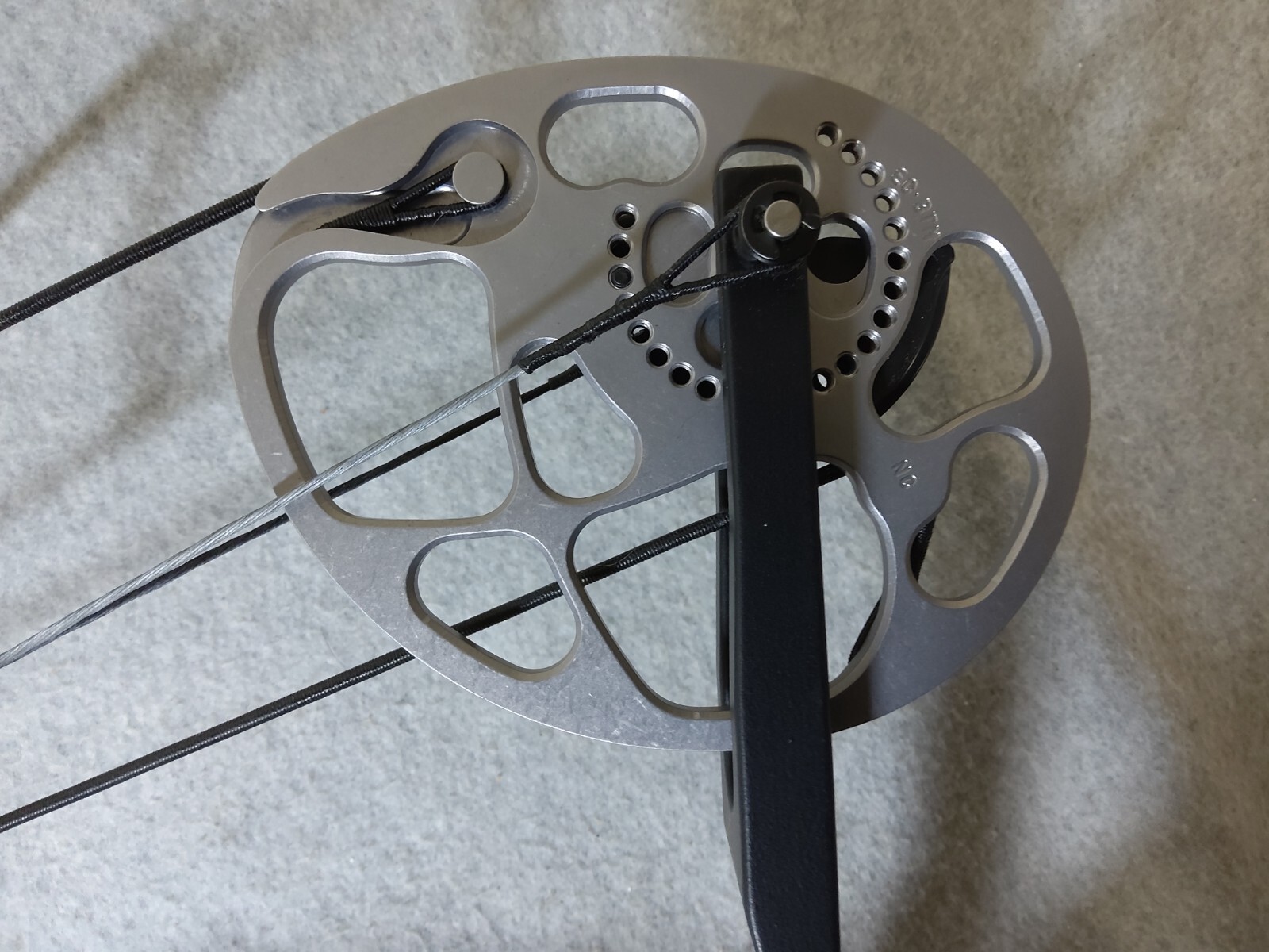 Diamond Archery by Bowtech Prism Lefthanded Compund Bow