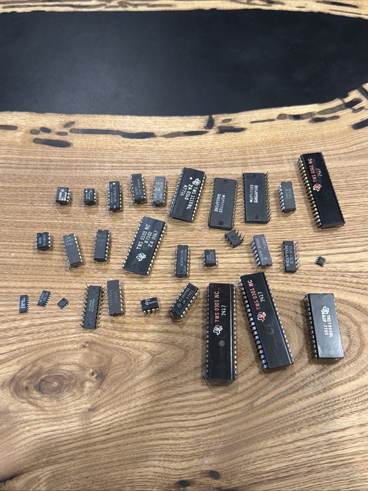 Vintage Group Lot Of Texas Instrument TI CI Chip Chips Lot Of 30 Assorted