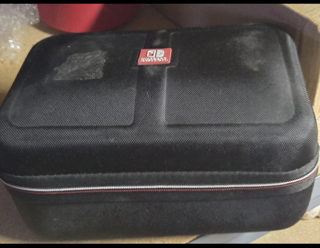 Blackweb Glass Screen Protector Nintendo Switch And Carrying Case Bundle