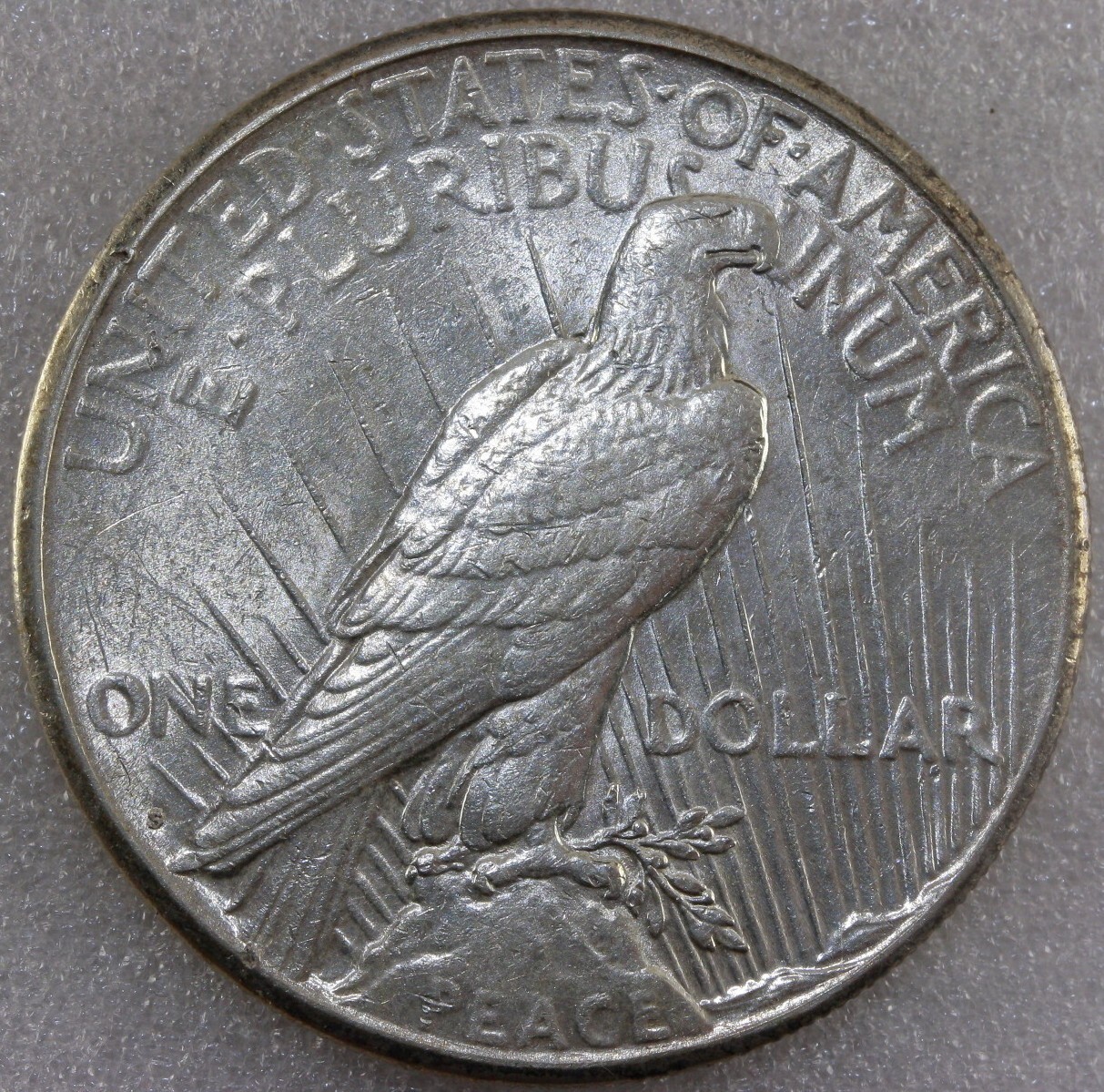 1924-S $1 Peace Dollar ~ About Uncirculated ~ 90% Silver US107