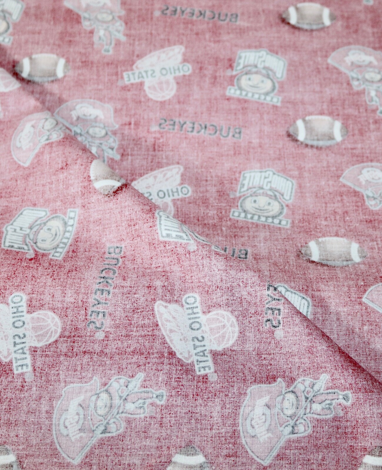 Ohio State Buckeyes ~ Logo Pattern College Cotton Fabric 1/4 Yard 9” X 44”