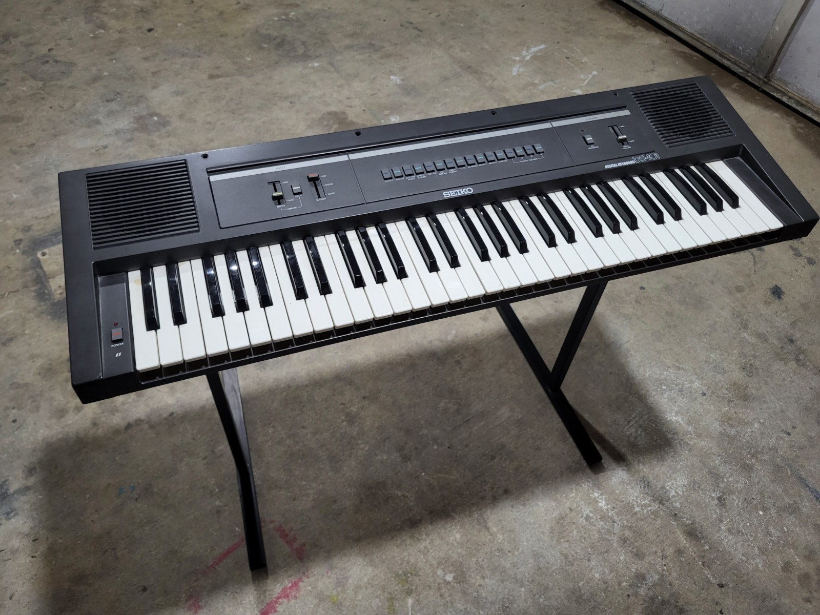 Seiko DS-101 Digital Keyboard + Stand Synthesizer Vintage Rare Synth DS101